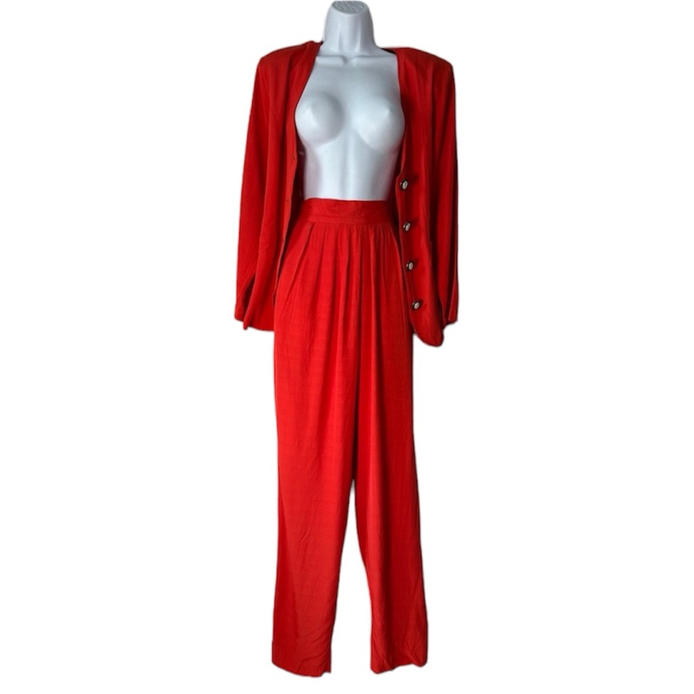 🔥 PRICE DROP🔥 Vintage Burnt Orange Blazer & High Waisted Pleated Front Trouses